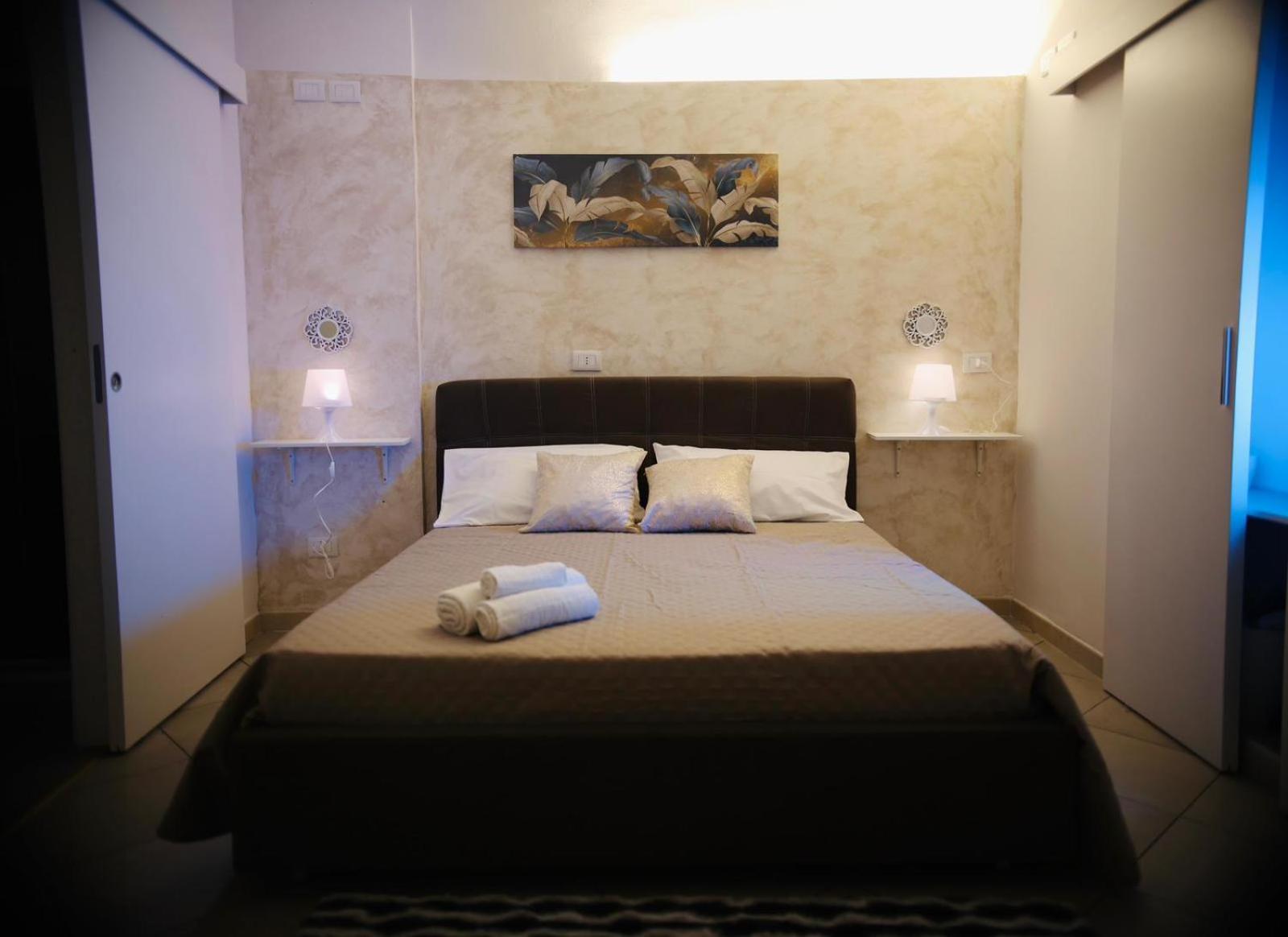 Holiday House Plebiscito Катания Екстериор снимка