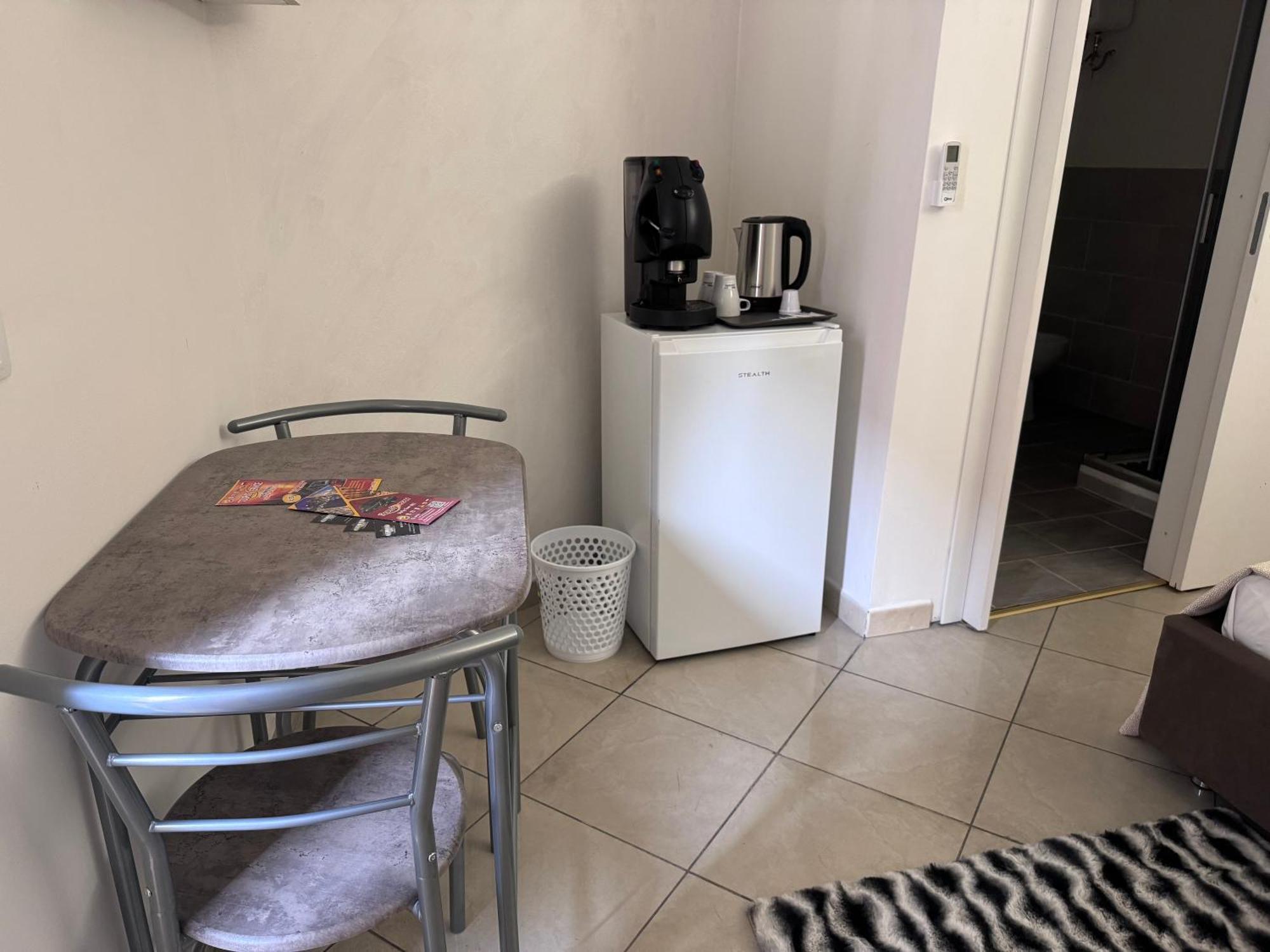 Holiday House Plebiscito Катания Екстериор снимка